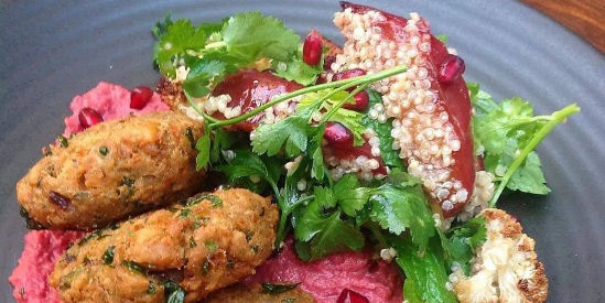 Eeny Meeny, Frankston