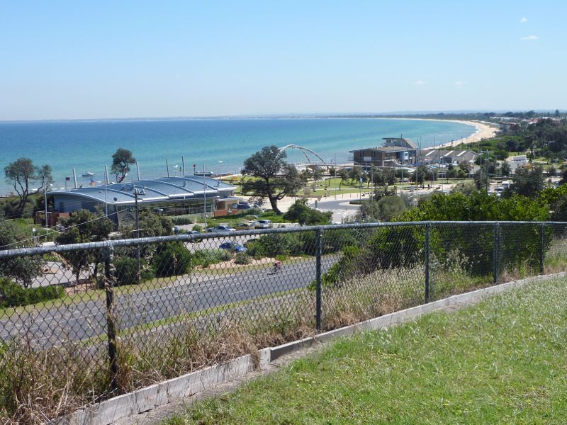 Frankston - Views of Frankston Waterfront and Port Phillip from west end of High Street: Northerly view over Frankston Waterfront and beach