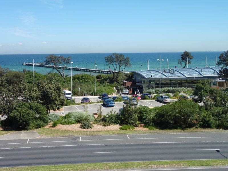 Frankston - Views of Frankston Waterfront and Port Phillip from west end of High Street: View across Nepean Hwy towards Frankston Pier