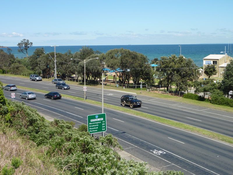 Frankston - Views of Frankston Waterfront and Port Phillip from west end of High Street: View across Nepean Hwy towards bay