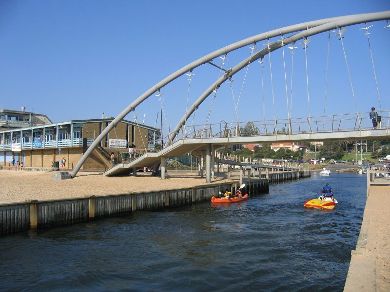 Frankston - Frankston Waterfront and Frankston Pier, Pier Promenade: Easterly view along Kananook Creek towards Landmark Bridge