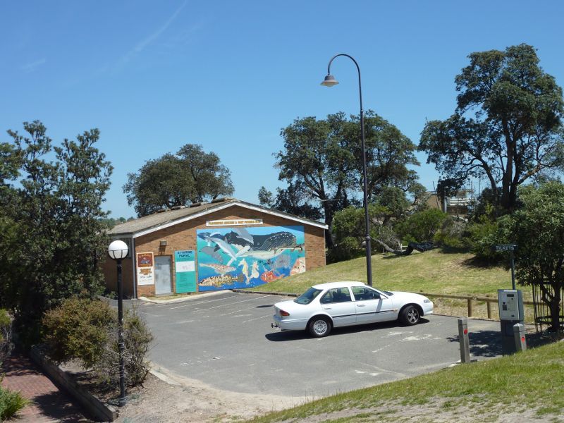 Frankston - Kananook Creek Reserve: Frankston Anglers & Boat Owners Club, west side of Kananook Creek