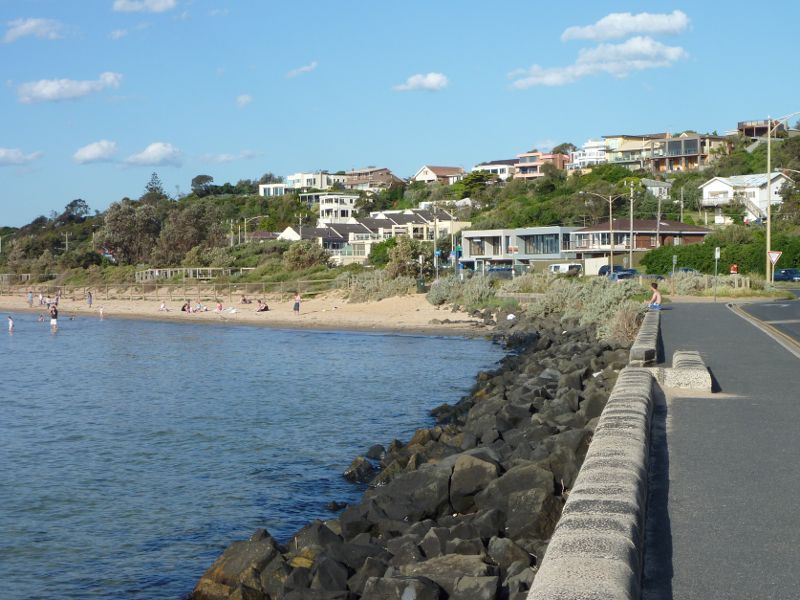 Frankston - Jetty and boat ramp opposite Liddesdale Avenue: View towards beach from eastern end of access road