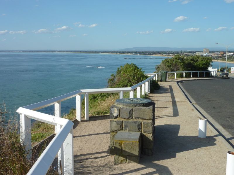 Frankston - Olivers Hill, Nepean Highway: View from car park at lookout