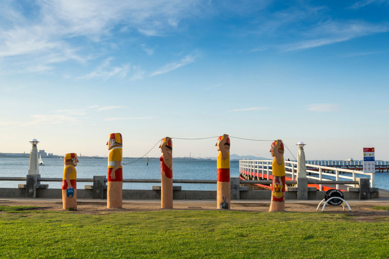 Geelong - Eastern Beach: bollards