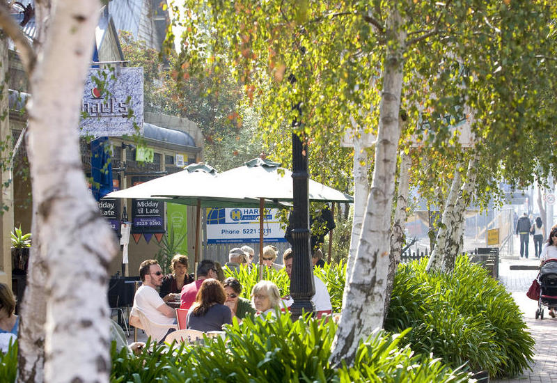 Geelong - Geelong West: Pakington Street