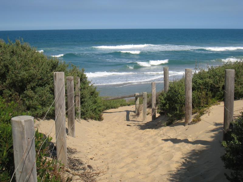 Golden Beach - Camping Reserve, foreshore and beach, Shoreline Drive opposite Moonrise Road: Path from camping area down to beach
