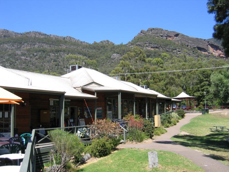 Halls Gap - Commercial centre and shops - Stony Creek Stores