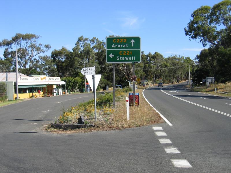 Halls Gap photos Travel Victoria & visitor guide