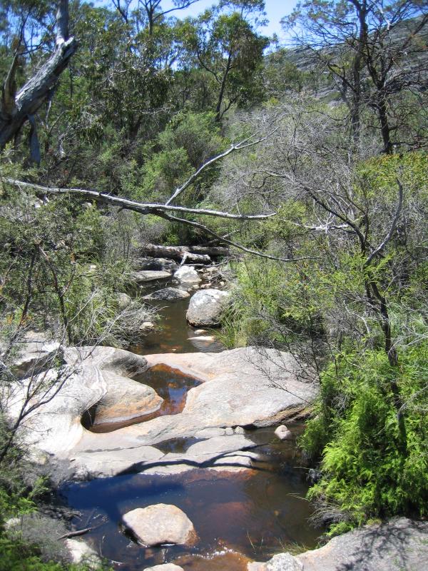 Halls Gap - Wonderland Picnic Ground: Stony Creek