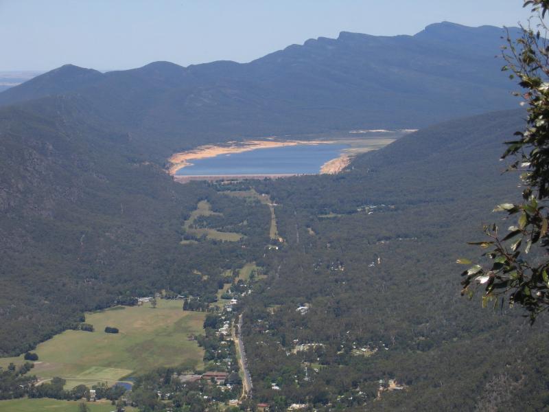 Halls Gap - Boroka Lookout, Mount Difficult Road: View south to Lake Bellfield
