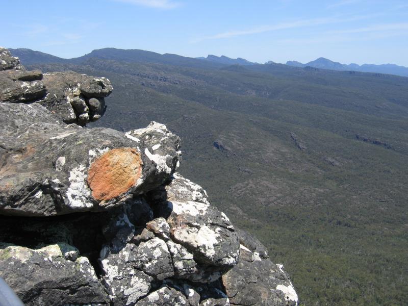 Halls Gap - Reed Lookout, Mount Victory Road: View of mountain range