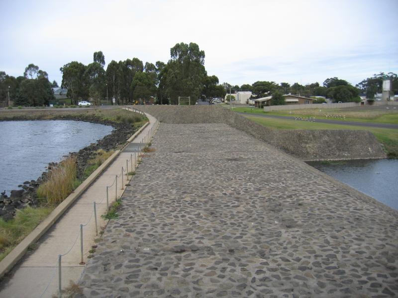 Hamilton - Lake Hamilton: View south across spillway