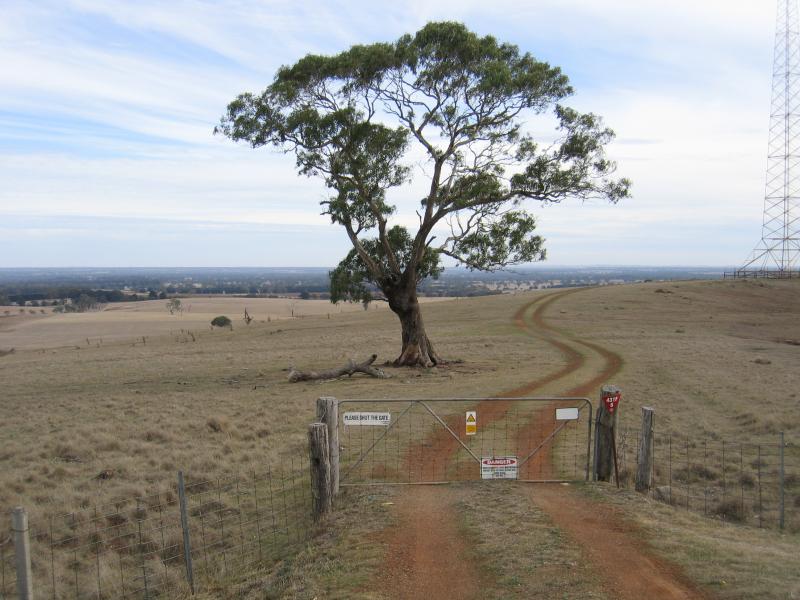 Hamilton - Mount Bainbridge road at lookout: Westerly view towards communications tower