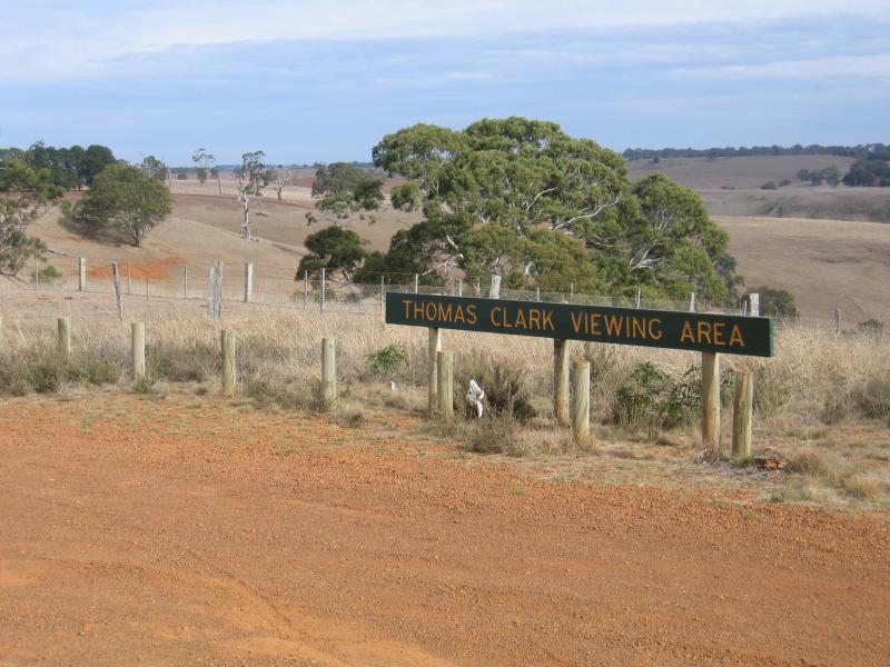Hamilton - Wannon Falls: Car park at Thomas Clark Viewing Area off Morgiana Rd