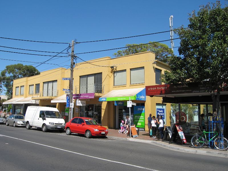 Hampton - Shops and commercial centre, Hampton Street: Shops along east side of Hampton St opposite Thomas St