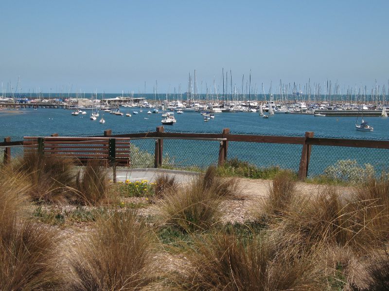 Hampton - B.J. Ferdinando Gardens, Beach Road: View from gardens towards Sandringham Boat Harbour