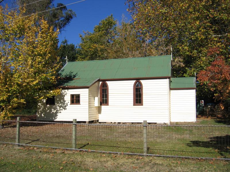 Harrietville - Shops and commercial centre, Great Alpine Road - Catholic Church, corner Great Alpine Rd and Feathertop La