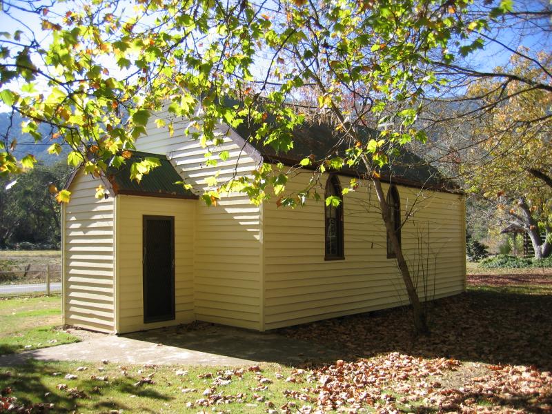 Harrietville - Shops and commercial centre, Great Alpine Road: Catholic Church, corner Great Alpine Rd and Feathertop La
