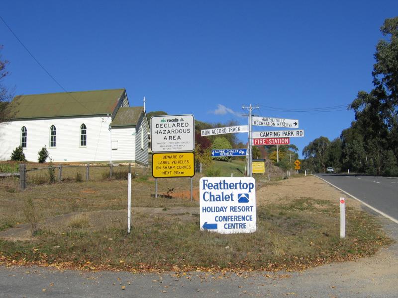 Harrietville - Shops and commercial centre, Great Alpine Road: Anglican Church, view south along Great Alpine Rd at Bon Accord Track