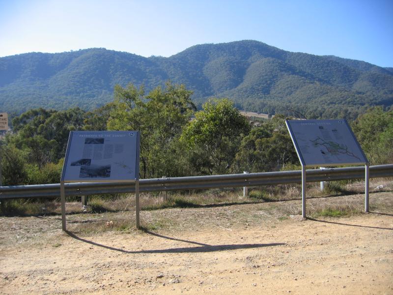 Harrietville - Information Bay, Great Alpine Road south of Germantown: North-east views to mountain range from information bay