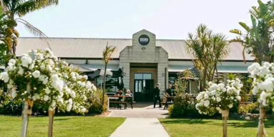 Deoro By The Bay, Hastings