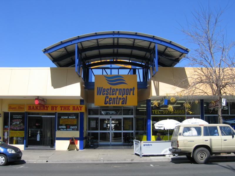 Hastings - Commercial centre and shops, High Street precinct: Westernport Central Shopping Centre, High St
