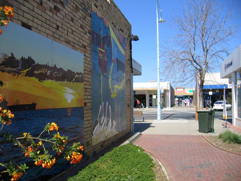 Hastings - Commercial centre and shops, High Street precinct: Walkway between car park at Coles and High St