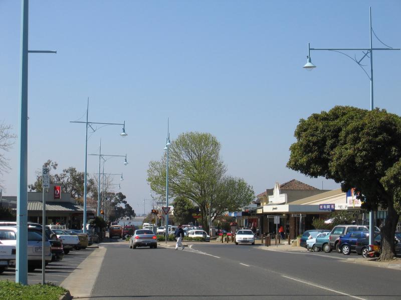 Hastings - Commercial centre and shops, High Street precinct: View east along High St towards Victoria St