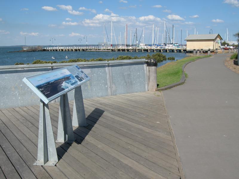 Hastings - Foreshore and Fred Smith Reserve, Marine Parade: View south along foreshore towards jetty