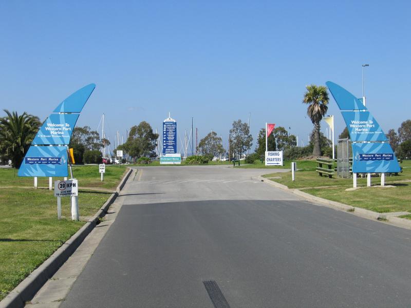 Hastings - Western Port Marina: Entrance to Marina opposite Mullet St