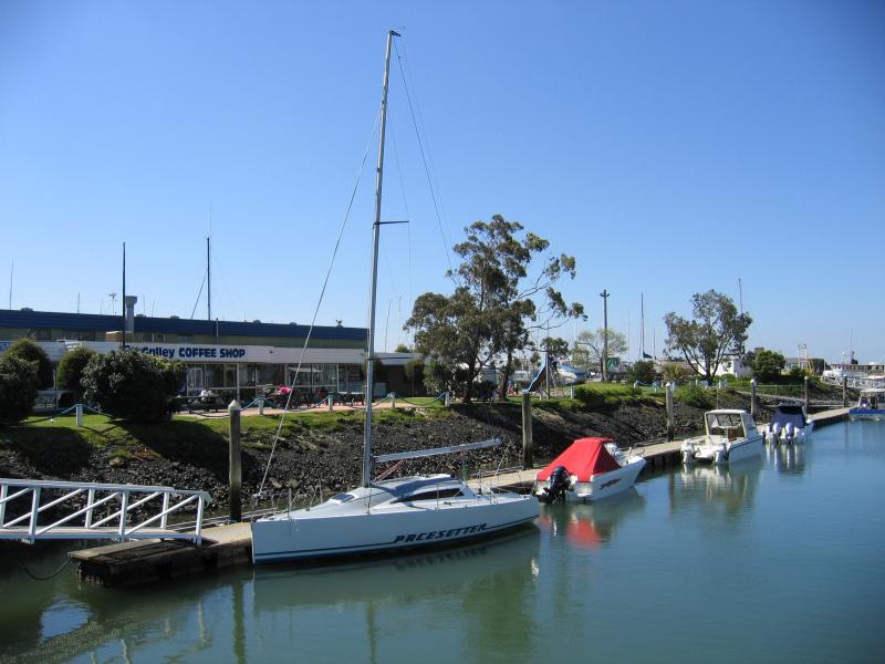 Hastings - Western Port Marina: View of commercial outlets at marina office