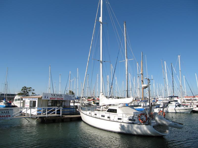 Hastings - Western Port Marina: Boat sales and moorings