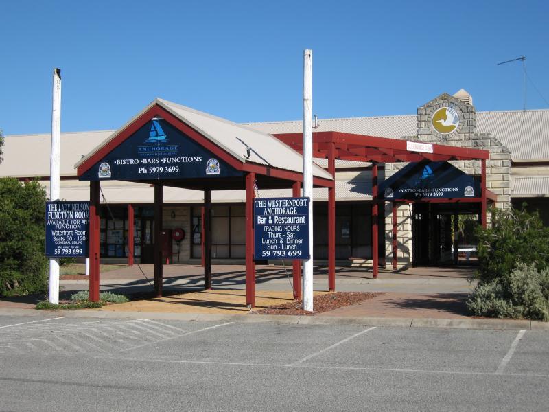 Hastings - Western Port Marina: The Anchorage entertainment complex