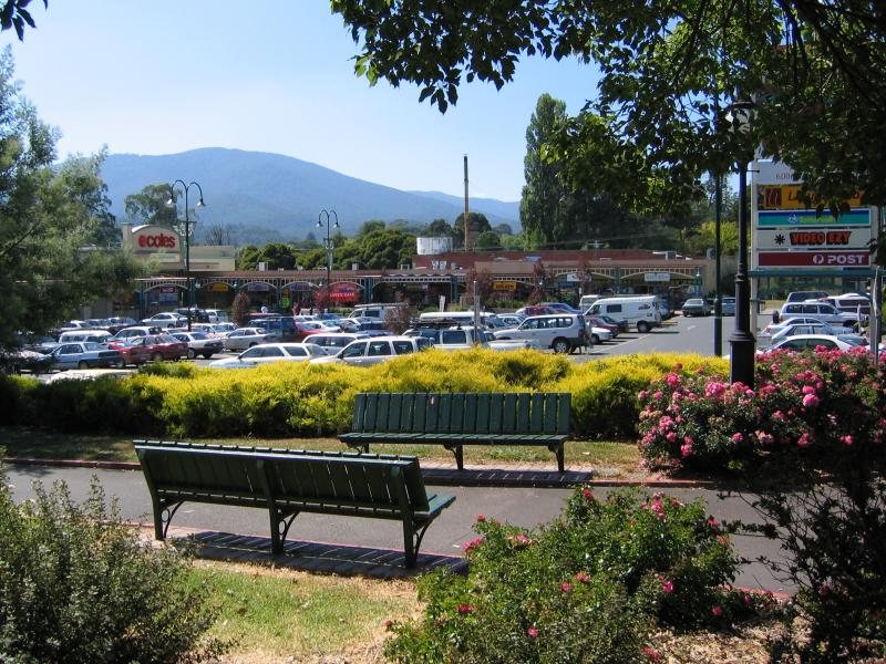 Healesville - Shops and commercial centre, Nicholson Street west of Badger Creek Road: View through car park towards shops at Healesville Walk Shopping Centre