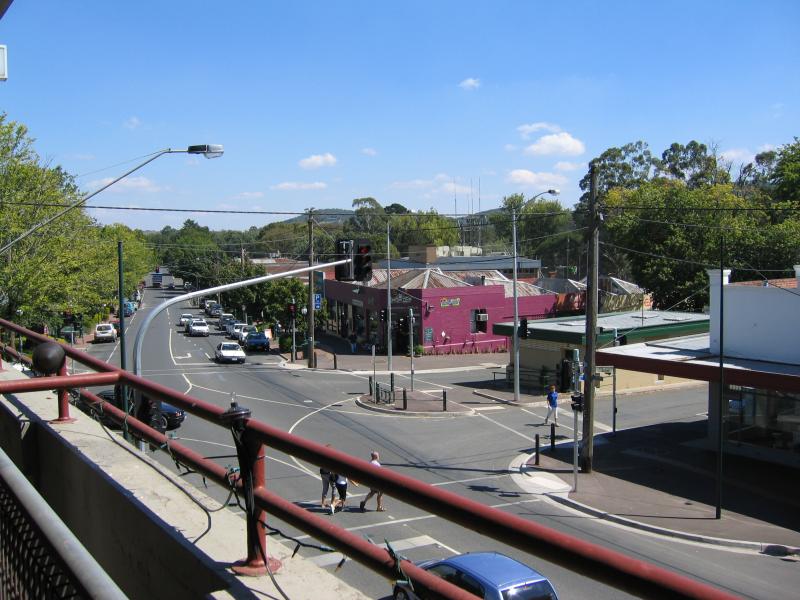 Healesville - Shops and commercial centre, Nicholson Street west of Badger Creek Road: View west along Nicholson St from Grand Hotel balcony