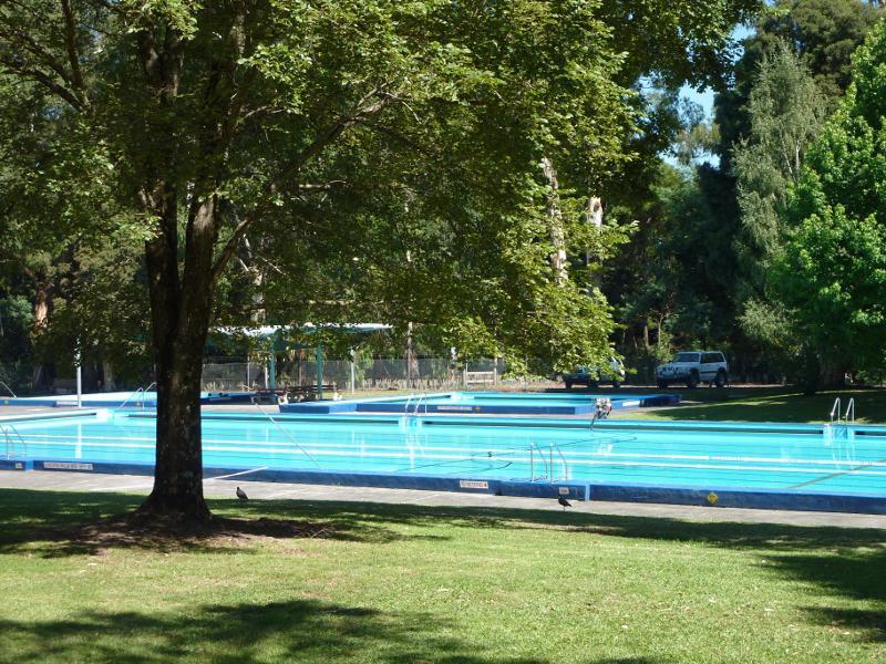 Healesville - Queens Park: Pool