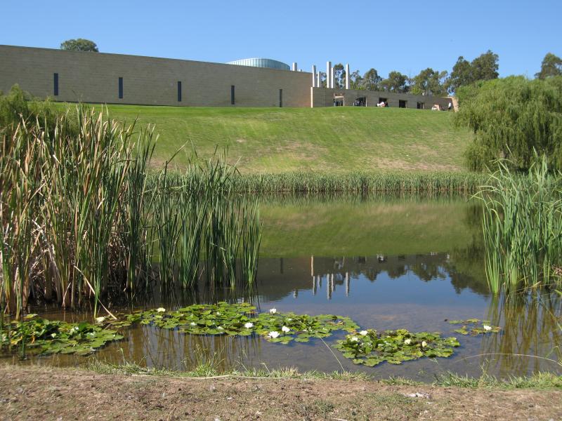 Healesville - TarraWarra Estate winery, Yarra Glen Road: View across pond towards winery
