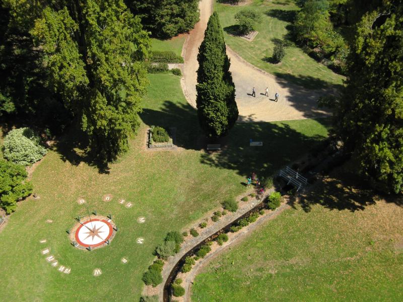 Healesville - Maroondah Reservoir: View from dam wall down to gardens below