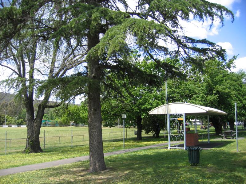 Heathcote - Barrack Reserve, High Street: BBQ shelter and oval