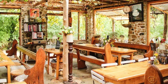 Maria's Trattoria, Shepherds Flat