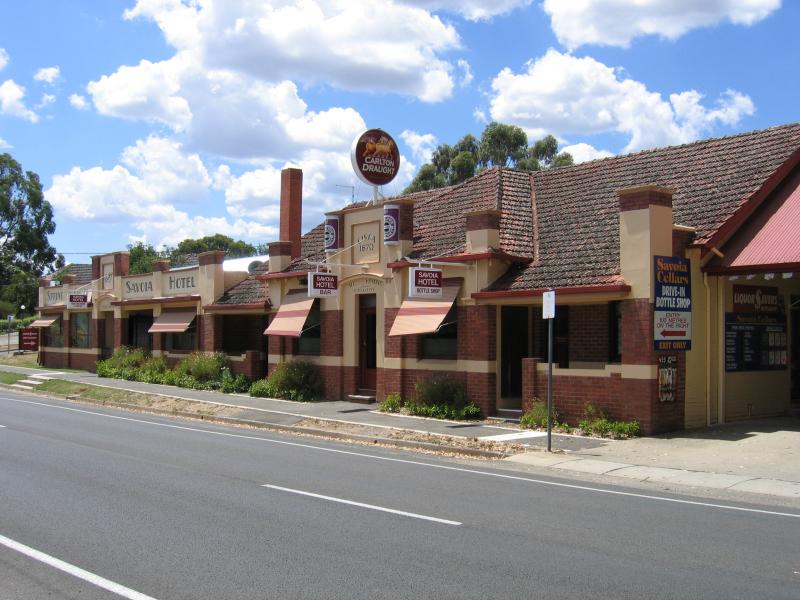 Hepburn Springs - Commercial centre and shops: Savoia Hotel, Hepburn Springs Rd