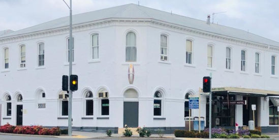 White Hart Hotel, Horsham