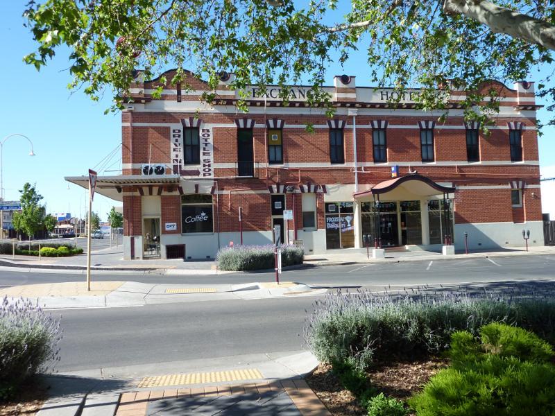 Horsham - Shops and commercial Centre, Firebrace Street and adjoining streets: Exchange Hotel, corner Firebrace St and Pynsent St