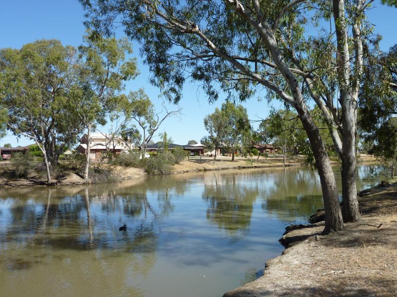 Horsham - Lagoon along Eastgate Drive: View across lagoon from footbridge towards houses along Wotonga Dr