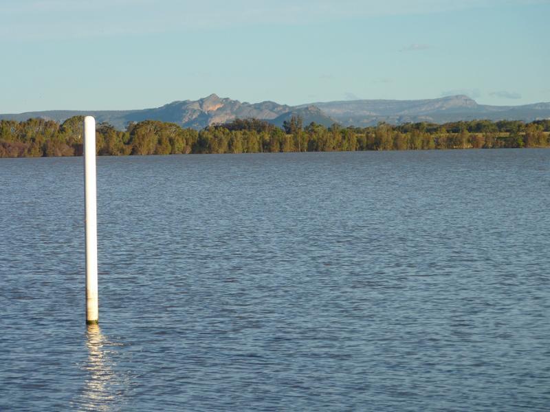 Horsham - Northern side of Green Lake, Western Highway, south-east of Horsham: View across lake towards the Grampians from boat ramp