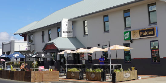 Esplanade Hotel, Inverloch