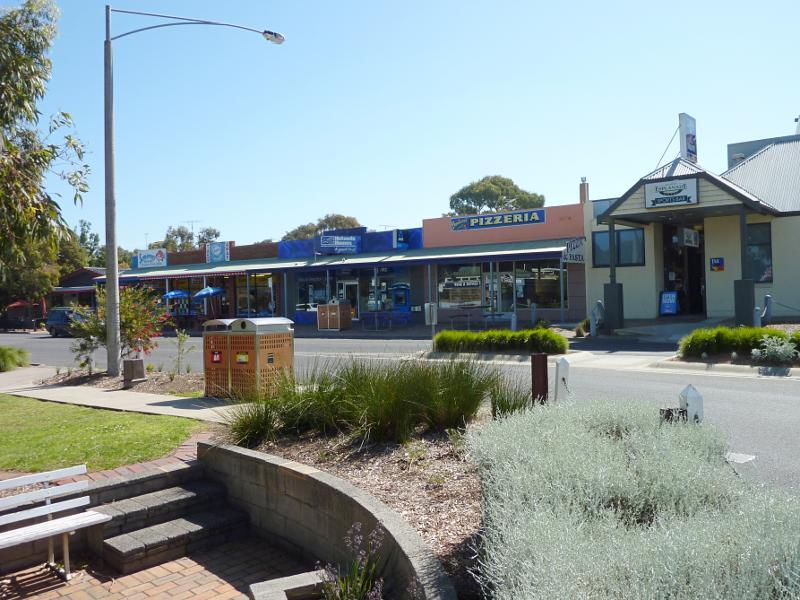 Inverloch - Ramsey Boulevard: Shops along west side of Ramsey Bvd, just south of A'Beckett St