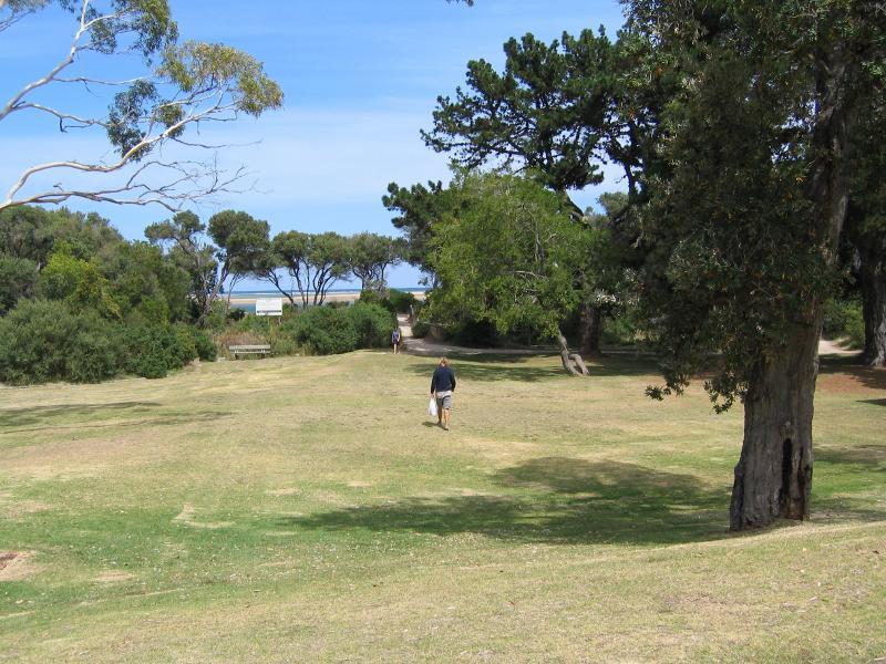 Inverloch - The Glade foreshore reserve, The Esplanade: View through The Glade towards the beach