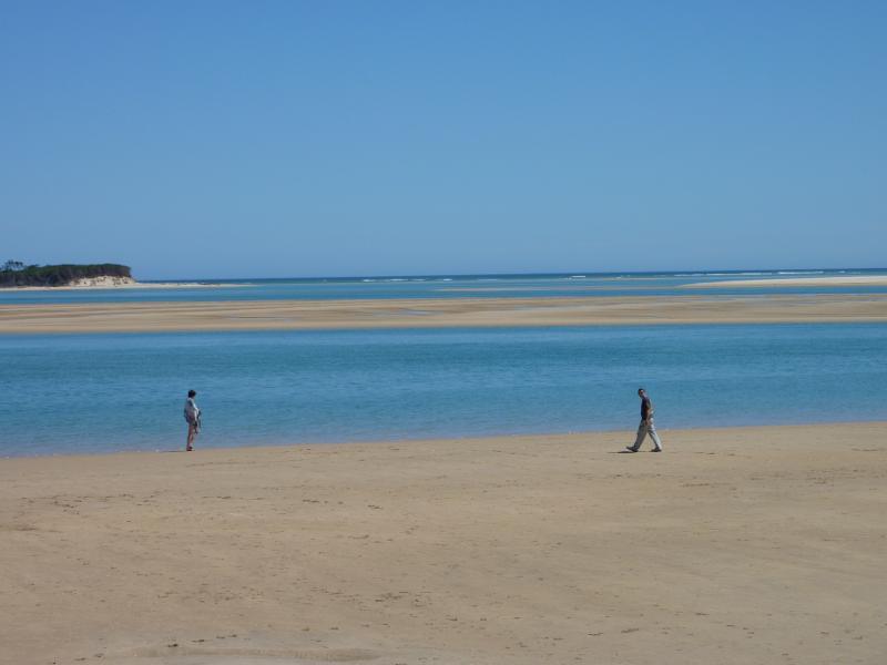Inverloch - Beach and foreshore, eastern end of The Esplanade: View south-west across beach
